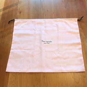 kate spade ♠️ pink dust bag